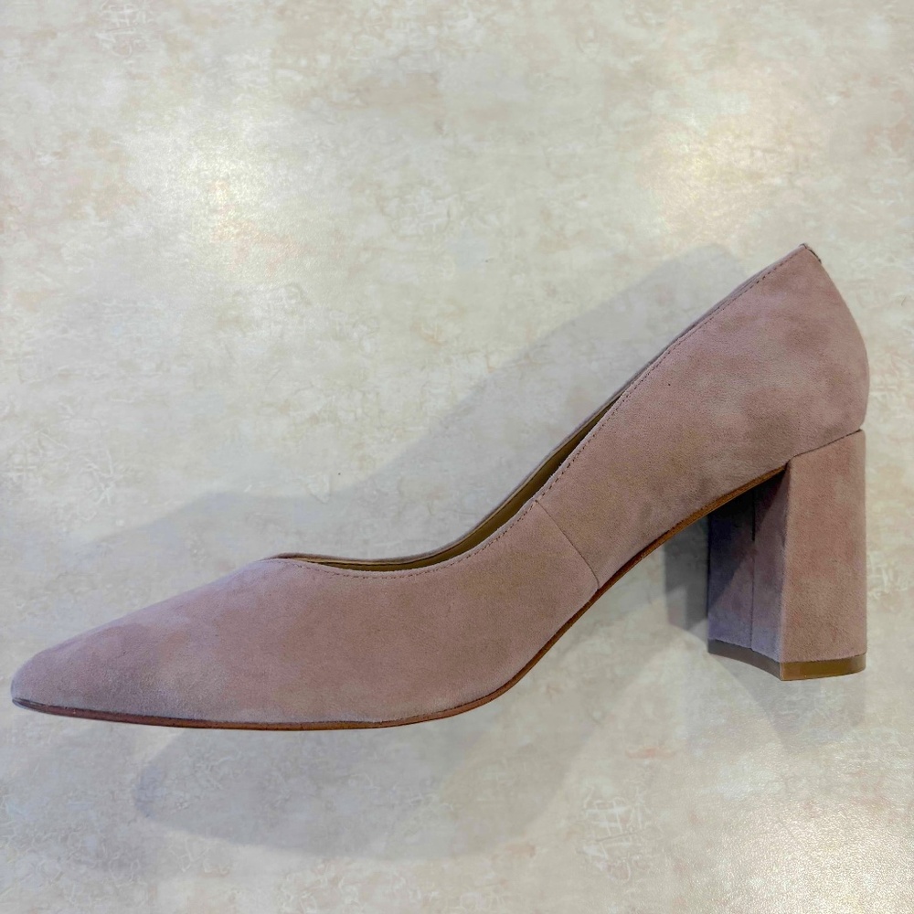 MARC FISHER Pink Suede Leather Block Heel Pumps - Size 8 — Light Dusty Rose Pink
